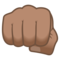 Geballte Faust: Mittlere Hautfarbe