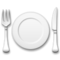 Cuchillo Y Tenedor Con Un Plato
