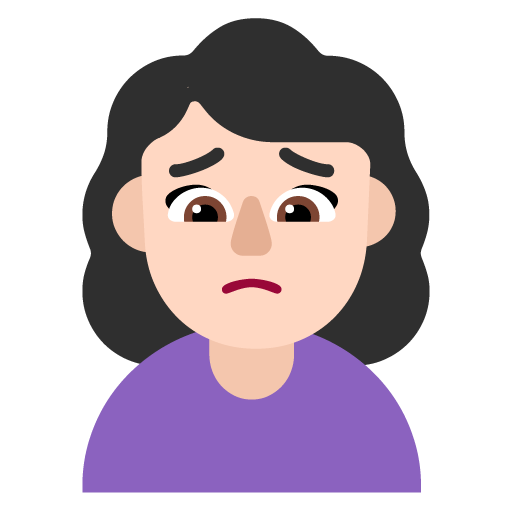 Wanita muka tidak senang: Warna Kulit Cerah