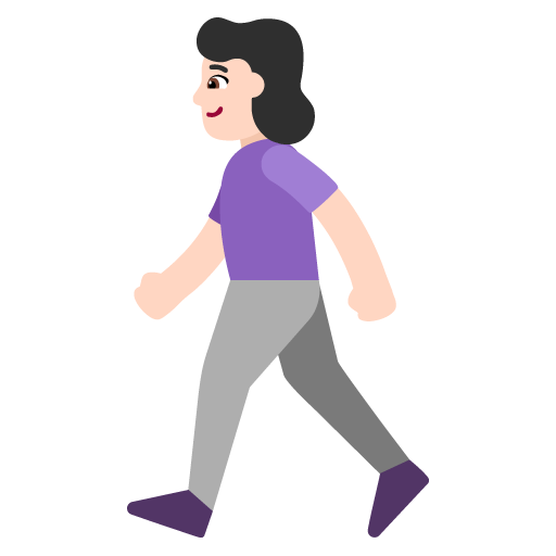 Wanita berjalan kaki: Warna Kulit Cerah