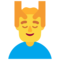 Мужчине массируют лицо