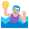 Женщина играет в водное поло: светлый тон кожи