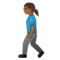 Femme Qui Marche: Peau Moyennement Foncée Femme Qui Marche: Peau Moyennement Foncée