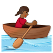 Rameuse Dans Une Barque: Peau Moyennement Foncée Rameuse Dans Une Barque: Peau Moyennement Foncée