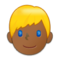Mann: Mitteldunkle Hautfarbe, Blondes Haar Mann: Mitteldunkle Hautfarbe, Blondes Haar