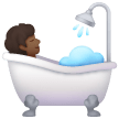 Persona Che Fa Il Bagno: Carnagione Medio-Scura