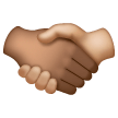 Poignée De Main: Peau Moyennement Foncée, Peau Moyennement Claire Poignée De Main: Peau Moyennement Foncée, Peau Moyennement Claire