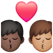 Baiser: Homme, Homme, Peau Foncée, Peau Moyenne Baiser: Homme, Homme, Peau Foncée, Peau Moyenne