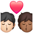 Baiser: Personne, Personne, Peau Claire, Peau Moyennement Foncée Baiser: Personne, Personne, Peau Claire, Peau Moyennement Foncée