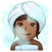 Femme Au Hammam: Peau Moyennement Foncée Femme Au Hammam: Peau Moyennement Foncée