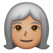 Femme: Peau Moyenne, Cheveux Blancs Femme: Peau Moyenne, Cheveux Blancs