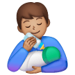 Homem Alimentando Bebê: Tom de Pele Médio