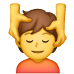 Pessoa Recebendo Massagem Facial