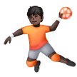 Pessoa Jogando Handebol: Tom de Pele Escuro