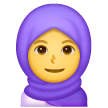 Mulher Com Lenço Na Cabeça