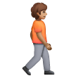 Pessoa caminhando de frente para a direita: tom de pele médio para Samsung One UI 8.5