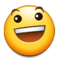 وجه مبتسم بعينين كبيرتين