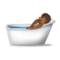 Pessoa Tomando Banho: Tom de Pele Médio-Escuro Pessoa Tomando Banho: Tom de Pele Médio-Escuro