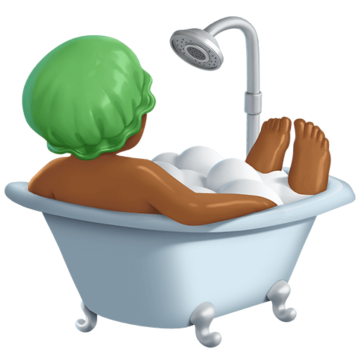 Persona Che Fa Il Bagno: Carnagione Medio-Scura