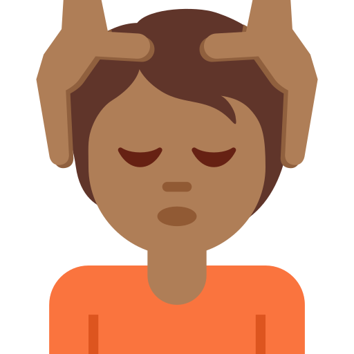 Людині масажують обличчя: темний тон шкіри для Twitter (X) Twemoji 15.0.3