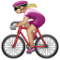 साइकिल चलाती महिला: मध्यम-हल्के रंग की त्वचा
