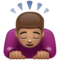 Homme Qui S’Incline: Peau Moyenne