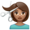 Personne Qui Se Fait Couper Les Cheveux: Peau Moyenne