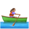 Rameuse Dans Une Barque: Peau Moyenne