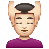 Чоловікові масажують обличчя: дуже світлий тон шкіри для WhatsApp 2.25.1.75