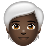 Personne: Peau Foncée, Cheveux Blancs
