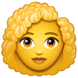 Femme: Cheveux Bouclés