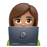 Informaticienne: Peau Moyenne